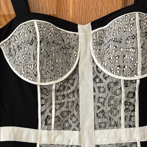 NWT Rebecca Minkoff Black and White Women's Dress 10 - Picture 3 of 7